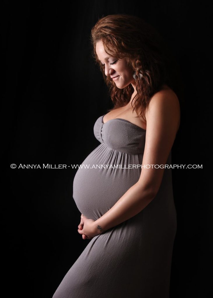 durham pregnancy photography of expectant mother