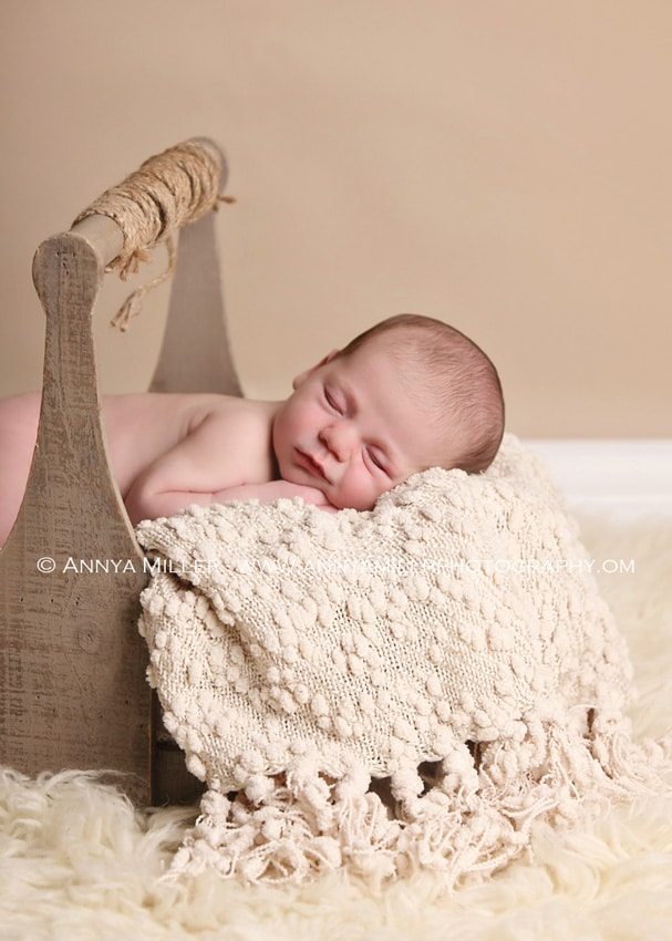 Photography of newborn baby girl in Durham Region