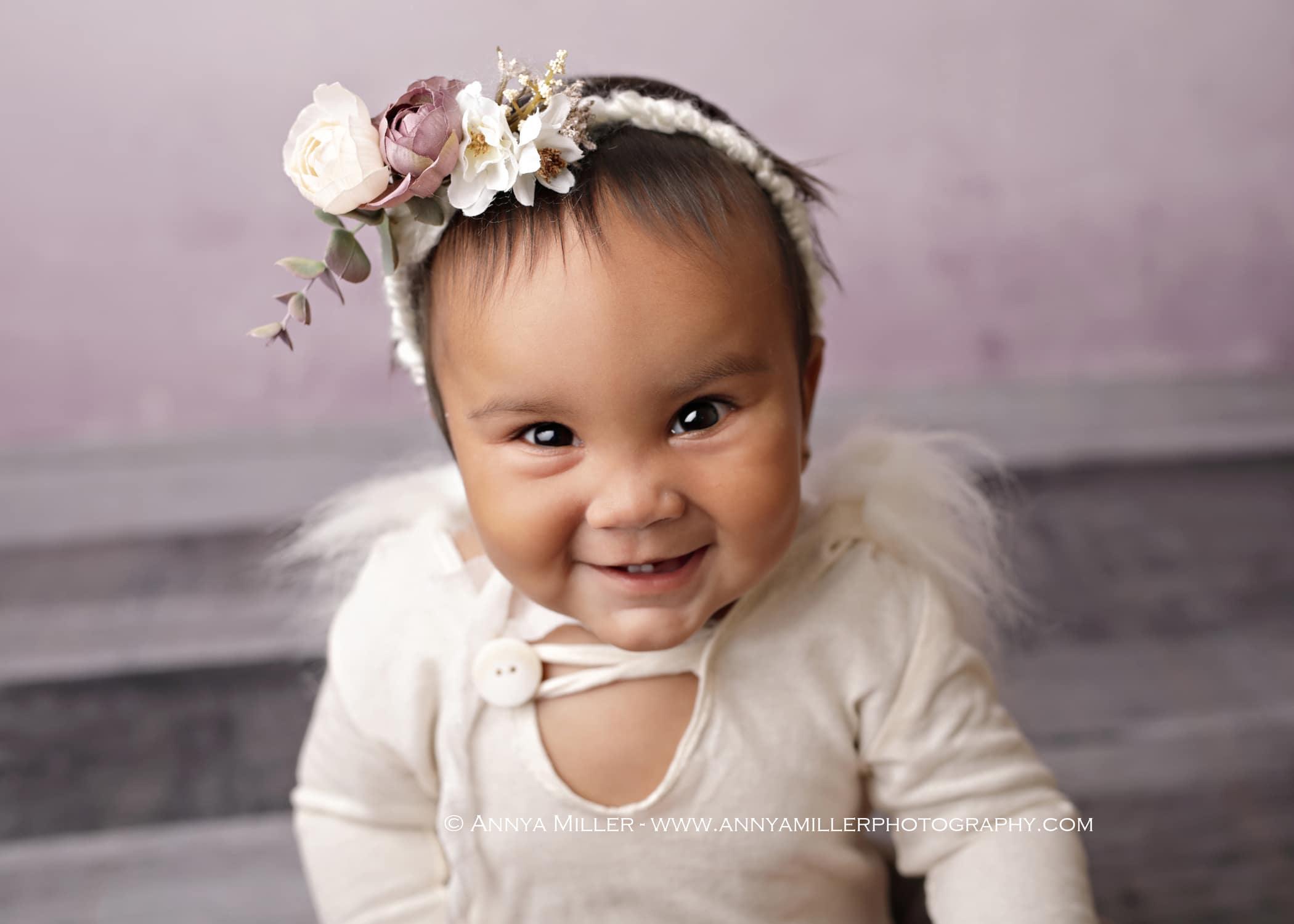 Adorable 8 month old photos by Pickering milestone photographer Annya Miller