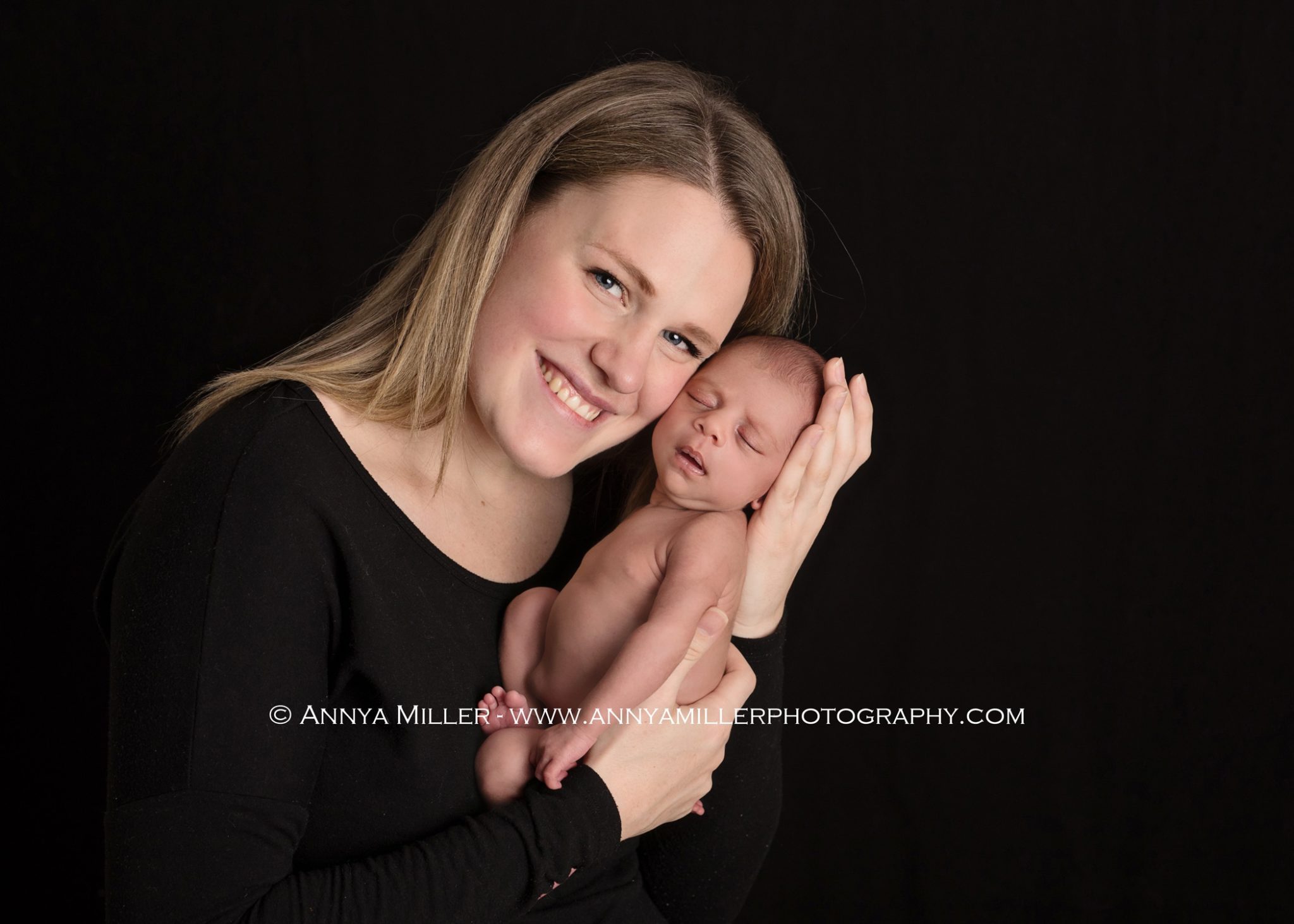 Baby portrait by local newborn photographer Annya Miller 