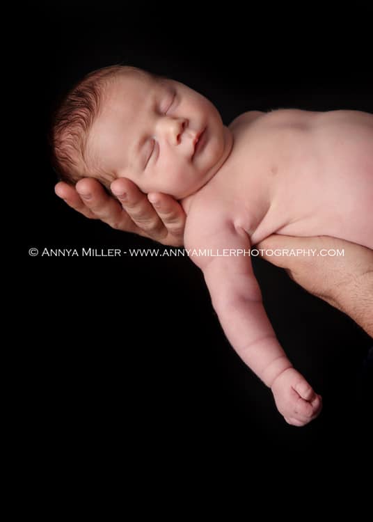 GTA newborn photography by Annya Miller - www.annyamillerphotography.com