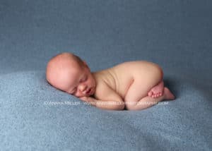 Bowmanville newborn photography by Annya Miller