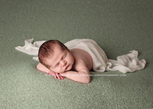 Courtice Newborn Photography by Annya Miller Photography