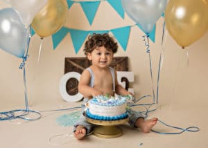 first birthday cake smash photos by Durham Region photographer Annya Miller of Pickering