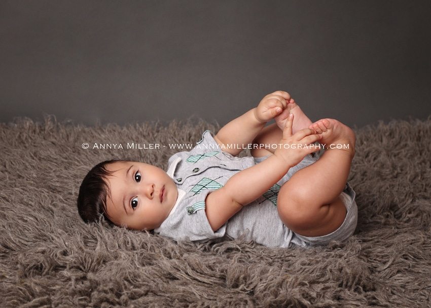 Portraits of 6 month old boy by Oshawa baby photographer Annya Miller 