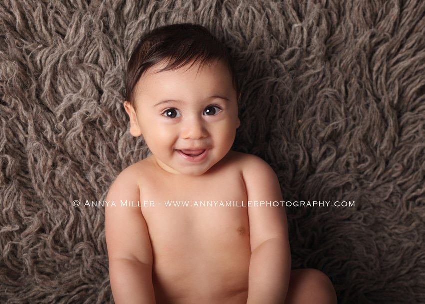 Portraits of 6 month old boy by Oshawa baby photographer Annya Miller 