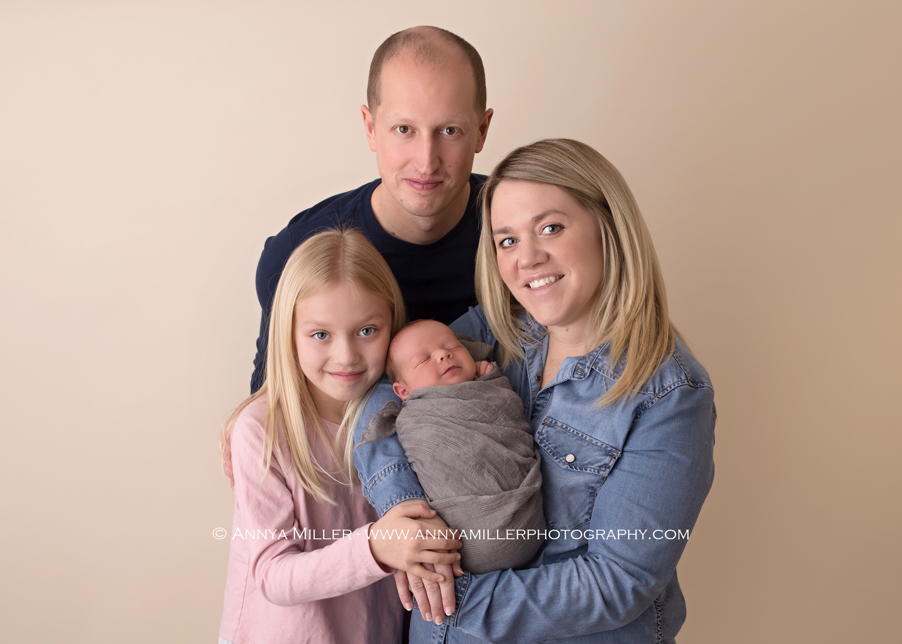 Newborn portrait of baby boy and family by Toronto newborn photographer Annya Miller 