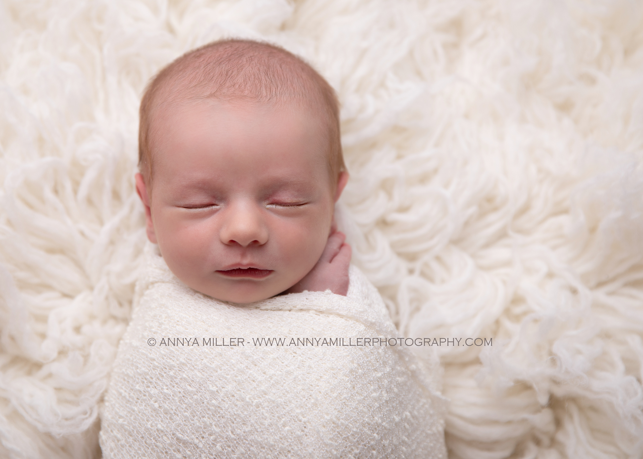Ajax newborn photography of newborn boy by Pickering photographer Annya Miller
