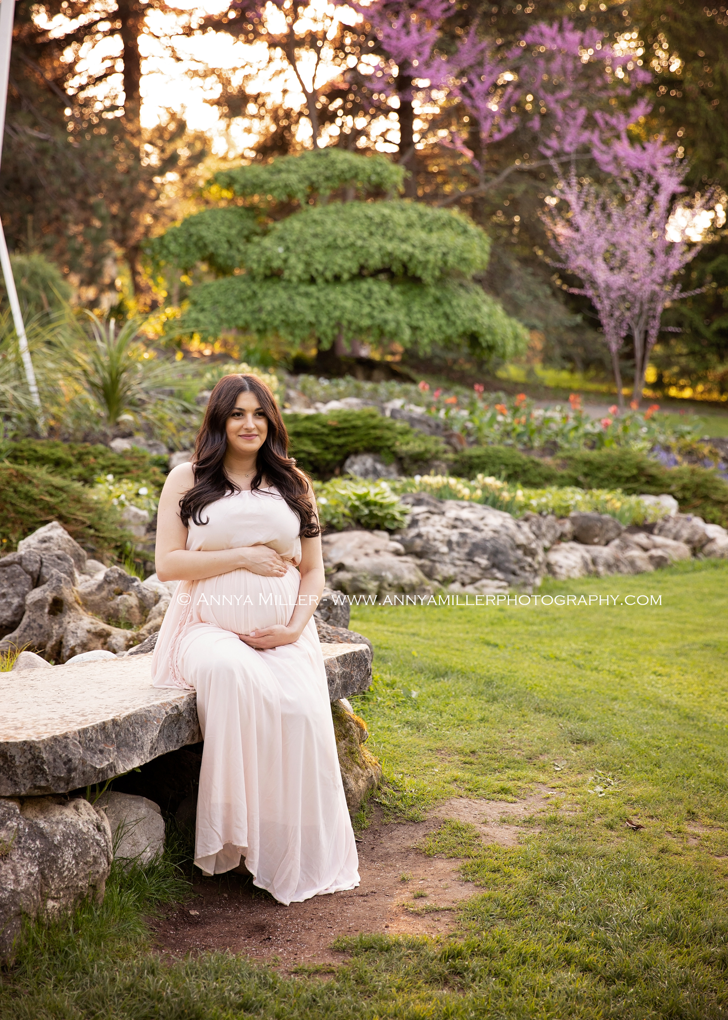 Portrait of beautiful pregnancy mama to be by Durham Maternity and newborn photographer Annya Miller