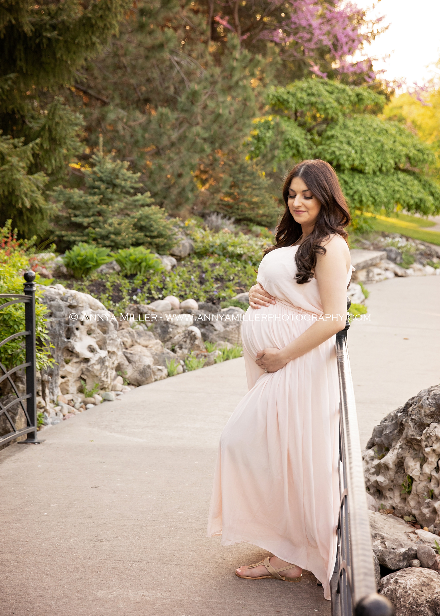 Portrait of beautiful pregnancy mama to be by Durham Maternity and newborn photographer Annya Miller