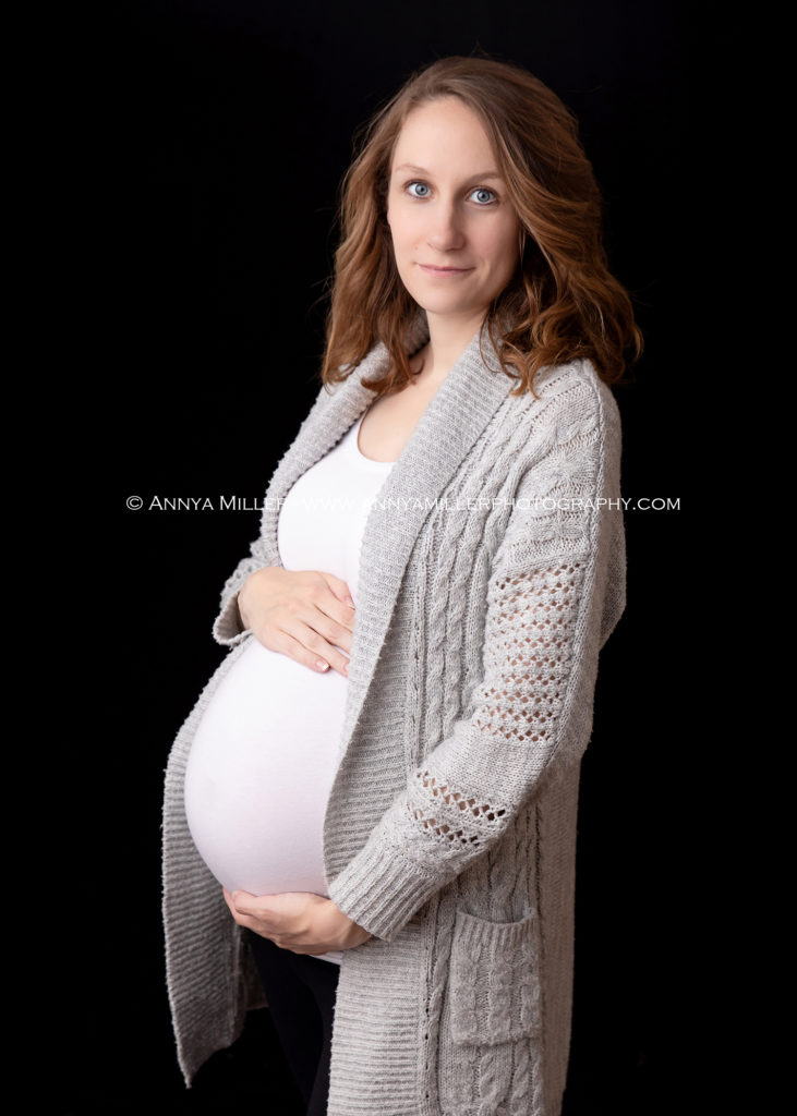 Maternity portrait by Pickering pregnancy photographer Annya Miller of Durham Region